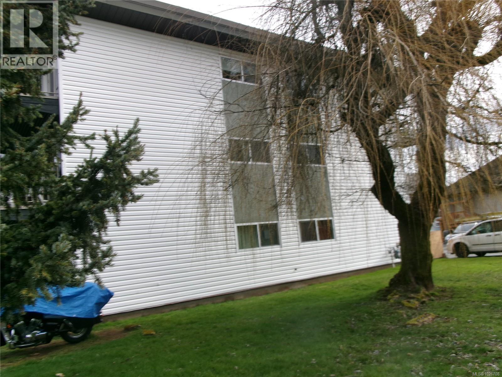 Residential Income in Courtenay 5