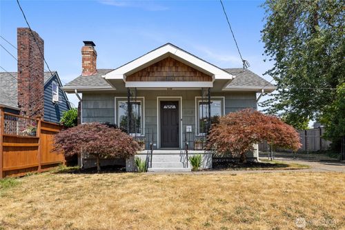 3915 N 11th St, Tacoma, WA, 98406-5011 | Card Image