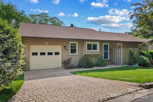 4-B Hedgerose Ct, Asheville, NC, 28805-1359 | Card Image