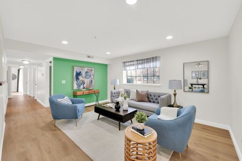apt-1-315 W 700 N, Salt Lake City, UT, 84103-1381 | Card Image