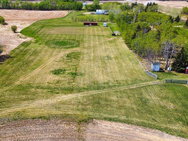 20133 Twp Rd 832, House other with 3 bedrooms, 2 bathrooms and null parking in St Isidore AB | Image 41