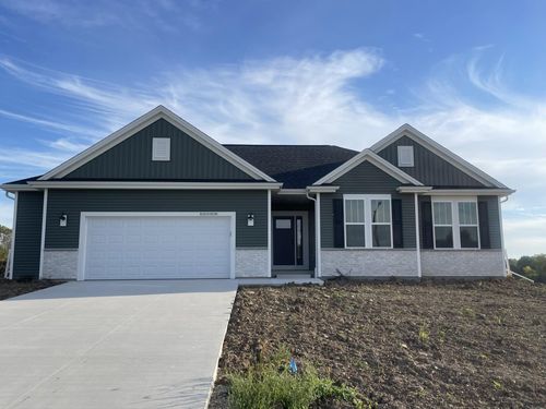 10116795 Gunflint Trl, Germantown, WI, 53022-4765 | Card Image