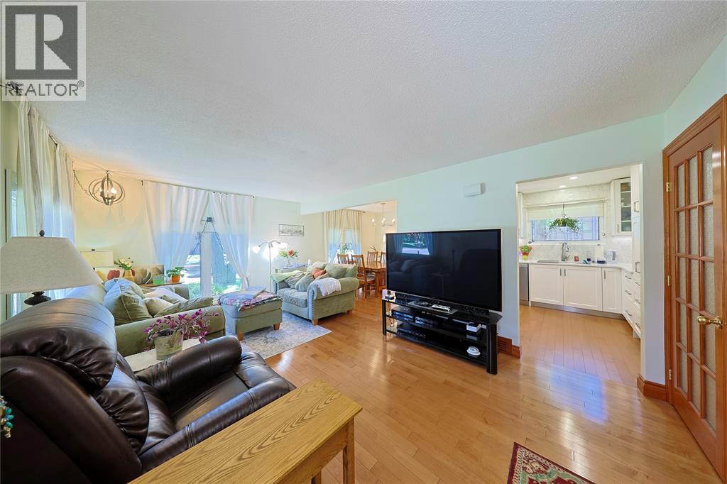 Residential in Sarnia 4