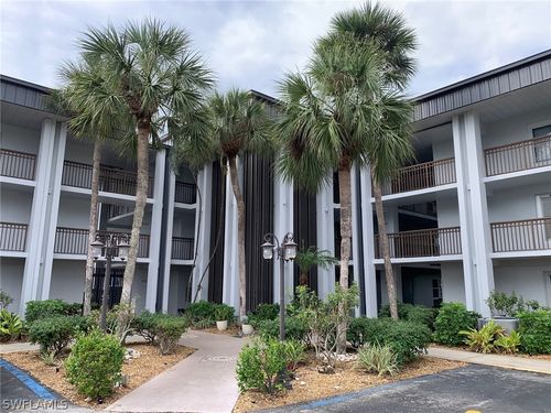 apt-213-1740 Pine Valley Dr, FORT MYERS, FL, 33907-4703 | Card Image