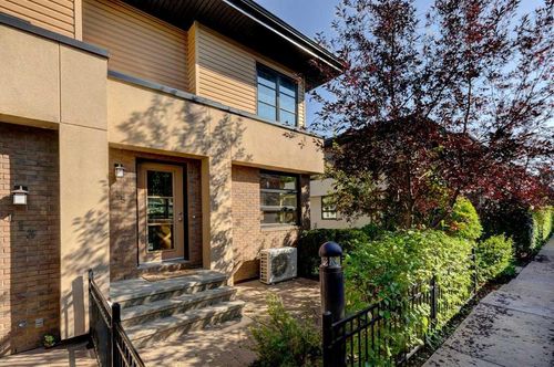 115 Aspen Hills Villas Sw, Calgary, AB, T3H0H7 | Card Image