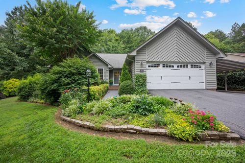140 Quiet Cove Rd, Mooresville, NC, 28117-8892 | Card Image