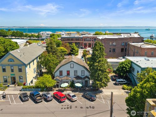 230 Quincy St, Port Townsend, WA, 98368-5713 | Card Image
