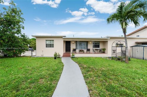 190 E 16th St, Hialeah, FL, 33010-3128 | Card Image