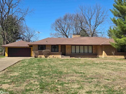 2419 Madison Avenue, Burlington, IA, 52601 | Card Image