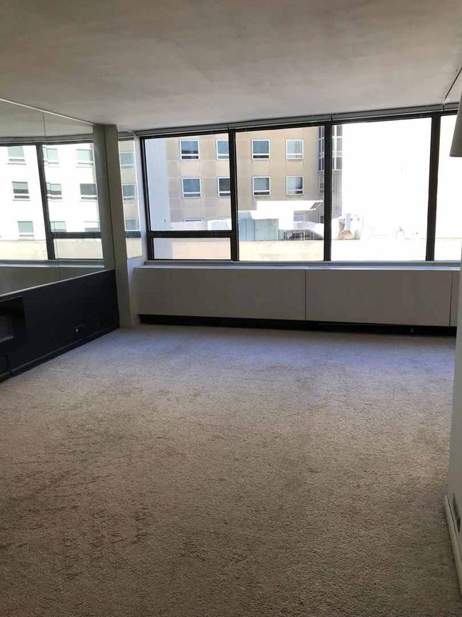 APT-613 - 2800 N Lake Shore Dr, Condo with 1 bedrooms, 1 bathrooms and 1 parking in Chicago IL | Image 19