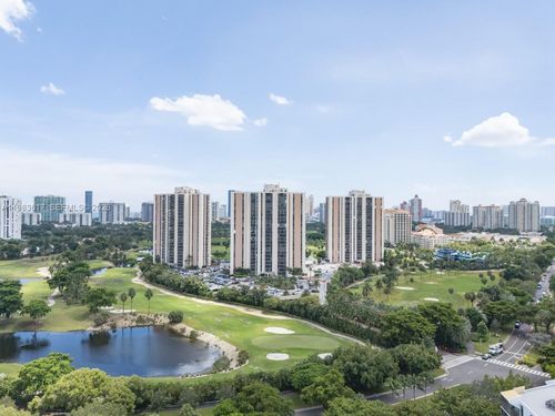 1208-20335 W Country Club Dr, Aventura, FL, 33180-1600 | Card Image