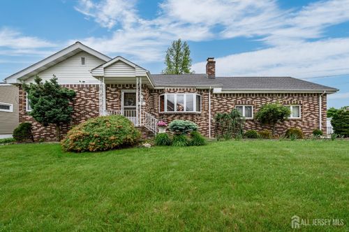 47 Preston Rd, Colonia, NJ, 07067-2420 | Card Image