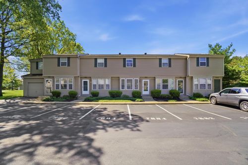20c-7884 Barkwood Dr, Worthington, OH, 43085-4894 | Card Image