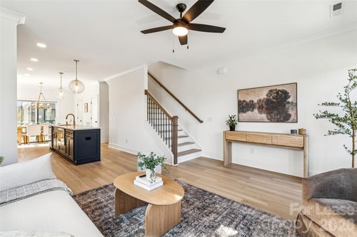 5018 Greystone Rd, Charlotte, NC, 28209 | Card Image