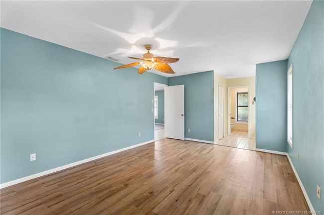 1339 Se Coral Reef St, House other with 3 bedrooms, 2 bathrooms and 2 parking in Port Saint Lucie FL | Image 28