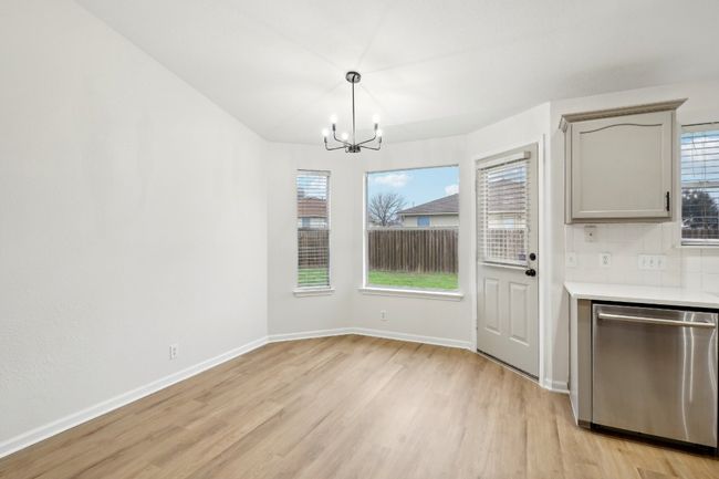 114 Challenger, House other with 4 bedrooms, 3 bathrooms and 4 parking in Kyle TX | Image 15