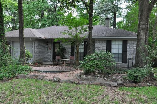 5 W Broken Oak Ct, The Woodlands, TX, 77381-2720 | Card Image