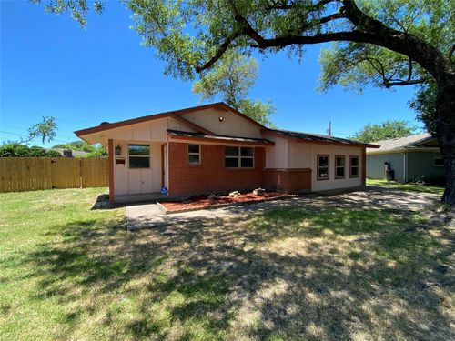 2813 Arcady Dr, Garland, TX, 75041-3604 | Card Image