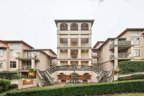 208-3176 Plateau Blvd, Coquitlam, BC, V3E3J2 | Card Image