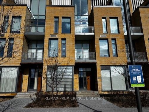 th-20-7 Buttermill Ave, Concord, ON, L4K0M5 | Card Image