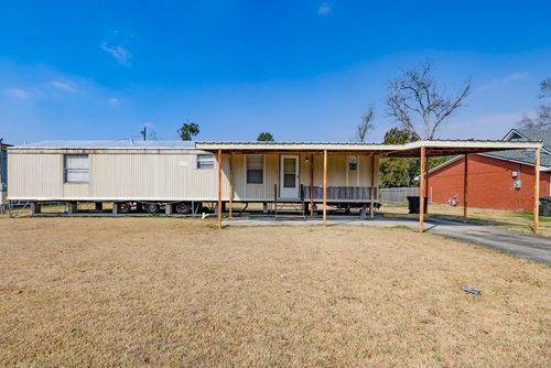 103 Morrison Ave, Houma, LA, 70364-2943 | Card Image
