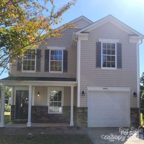 2440 Mint Thistle Ct, Charlotte, NC, 28269-4055 | Card Image