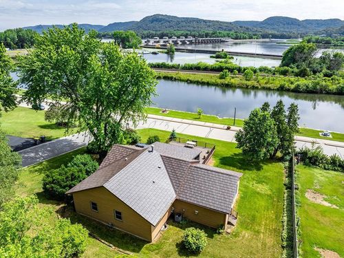 24314 2nd St, Trempealeau, WI, 54661 | Card Image