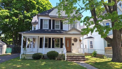 51 View St, Holyoke, MA, 01040-3542 | Card Image