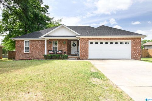 130 Maplewood Dr, CLANTON, AL, 35045-2562 | Card Image