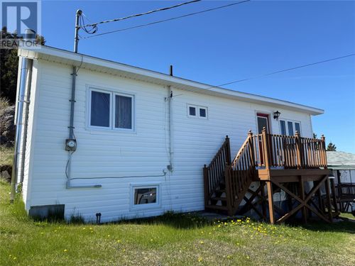 8 Oram'S Lane, Dover, NL, A0G | Card Image
