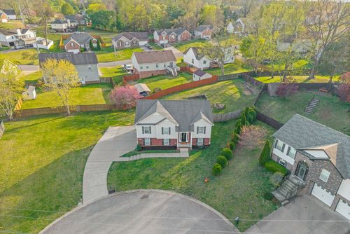 593 Anchor Ct, Clarksville, TN, 37043-3924 | Card Image