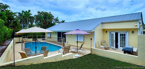 2485 16th Ct, Jensen Beach, FL, 34957-7328 | Card Image