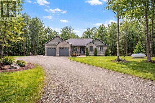 60-580381 Side Rd, Berkeley, ON, N0H1C0 | Card Image