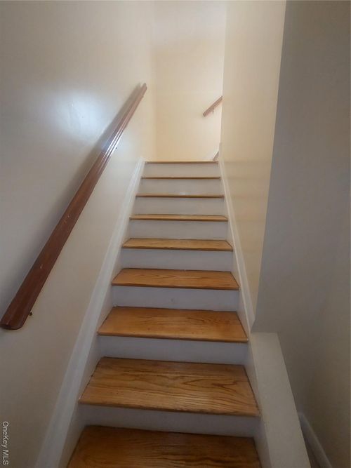 1123 Schenectady Ave, Brooklyn, NY, 11203-5241 | Card Image