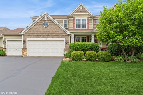 978 Forestview Way, Antioch, IL, 60002-6217 | Card Image