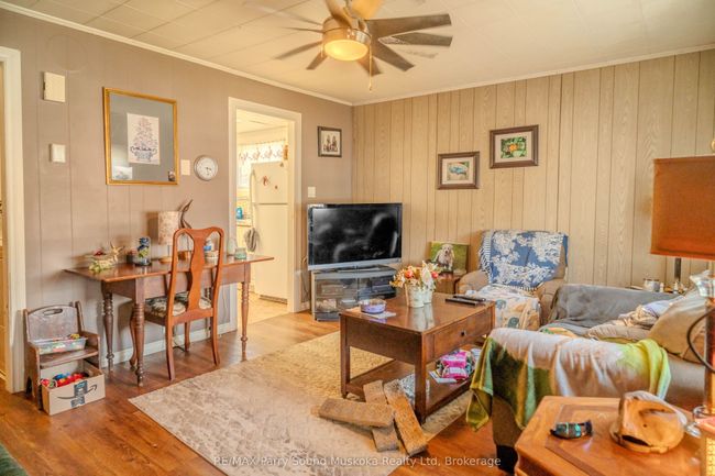 12 Riverdale Rd, House other with 2 bedrooms, 1 bathrooms and 4 parking in Parry Sound ON | Image 7