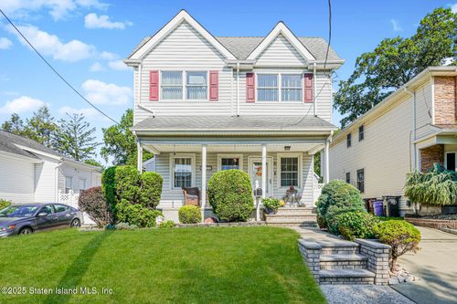 31 Hillcrest St, Staten Island, NY, 10308-2729 | Card Image