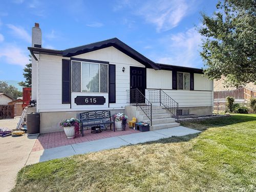 615 N Elm St, Orangeville, UT, 84537-7856 | Card Image