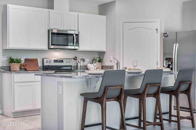2705 Keene Ln, House other with 4 bedrooms, 2 bathrooms and null parking in DELTONA FL | Image 6