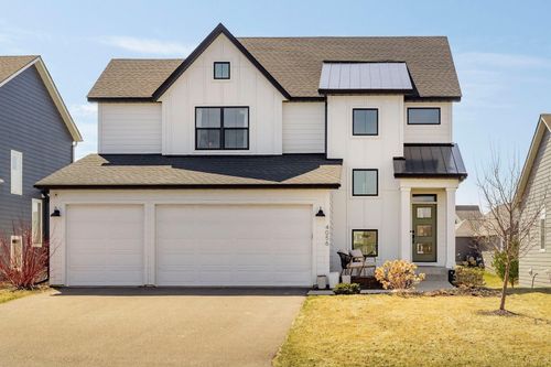 4056 Kokanee Ave N, Lake Elmo, MN, 55042-4481 | Card Image