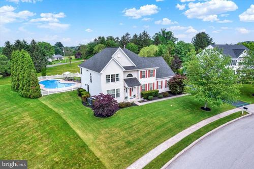 1116 Springwood Ln, COLLEGEVILLE, PA, 19426-2882 | Card Image