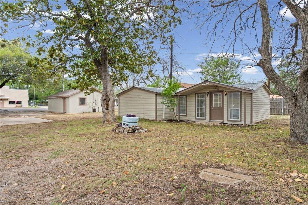 Commercial Sale in Smithville 3