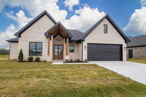 117 Corniche Ln, Maumelle, AR, 72113-7786 | Card Image