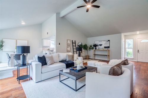 12710 Poquoson Dr, Austin, TX, 78727-2861 | Card Image