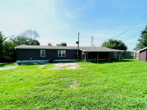 715 S 10th St, Petersburg, IN, 47567-1826 | Card Image