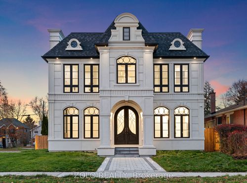 52 Child Dr, Aurora, ON, L4G1Y5 | Card Image