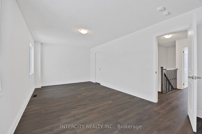 3 Avalon Dr, House attached with 3 bedrooms, 3 bathrooms and 1 parking in Wasaga Beach ON | Image 33