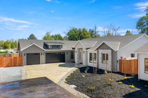 8924 Maple Hill Ln, Orangevale, CA, 95662 | Card Image