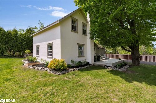 6168 Penetanguishene Rd, Elmvale, ON, L0L1P0 | Card Image