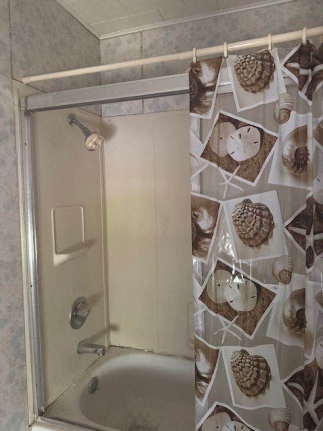 303 Prairie St, House other with 3 bedrooms, 1 bathrooms and 3 parking in Pontiac IL | Image 13